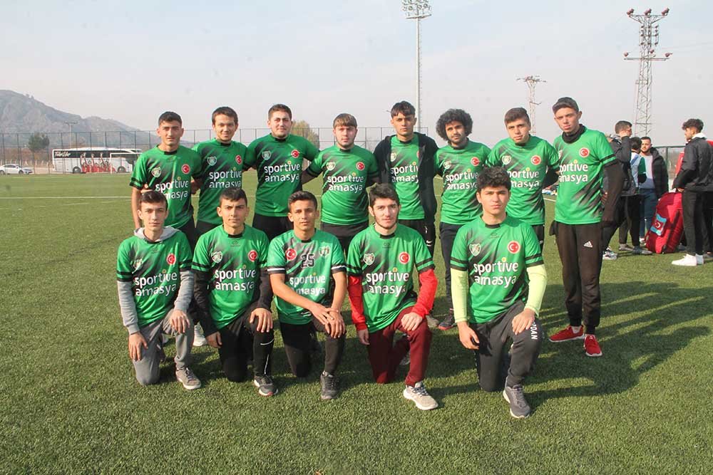 19 Yaş altı Türkiye Kriket Türkiye şampiyonası Amasya’da başladı.
