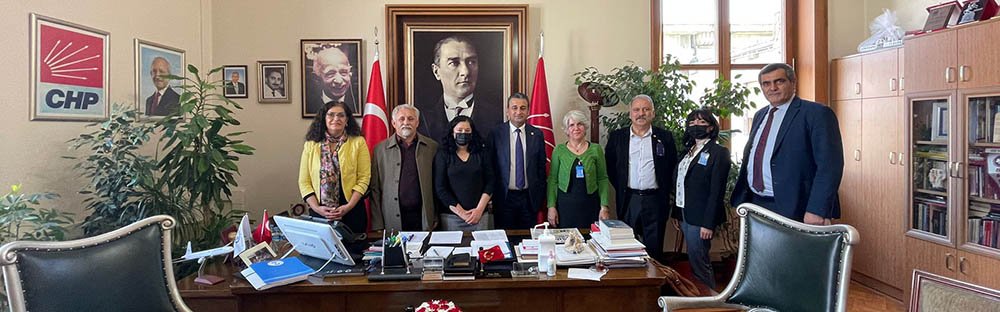 CHP Adana Milletvekili Burhanettin Bulut ve İstanbul Milletvekili Ali Şeker,