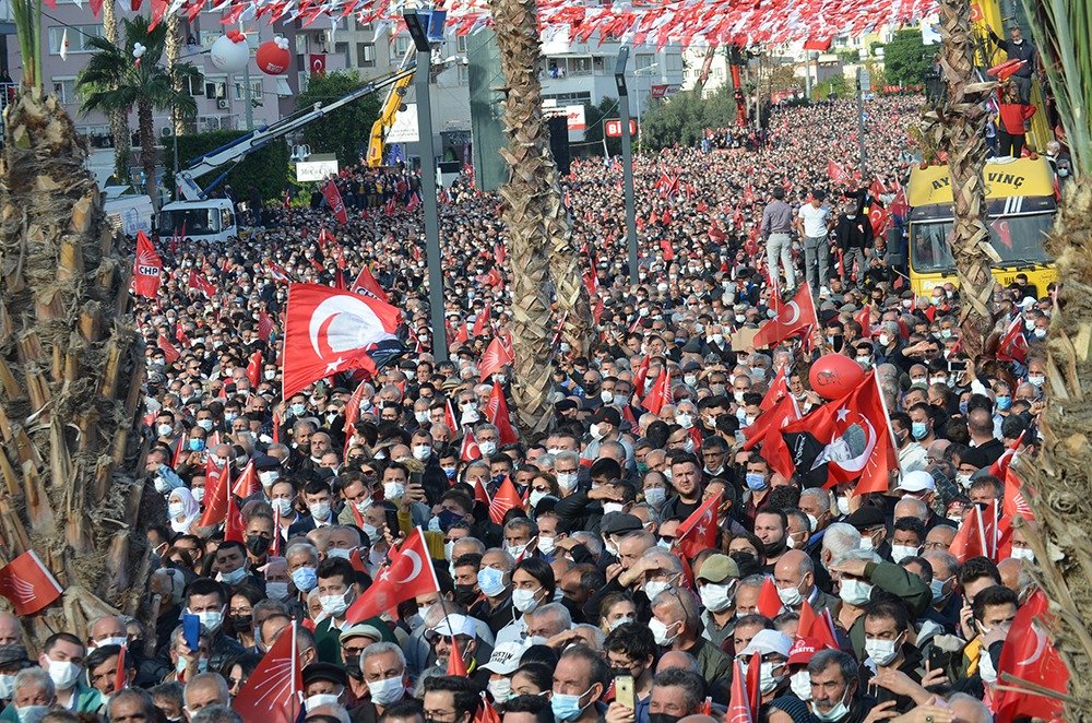 CHP lideri Kemal Kılıçdaroğlu, erken seçim çağırısıyla ilk mitingini yaptığı