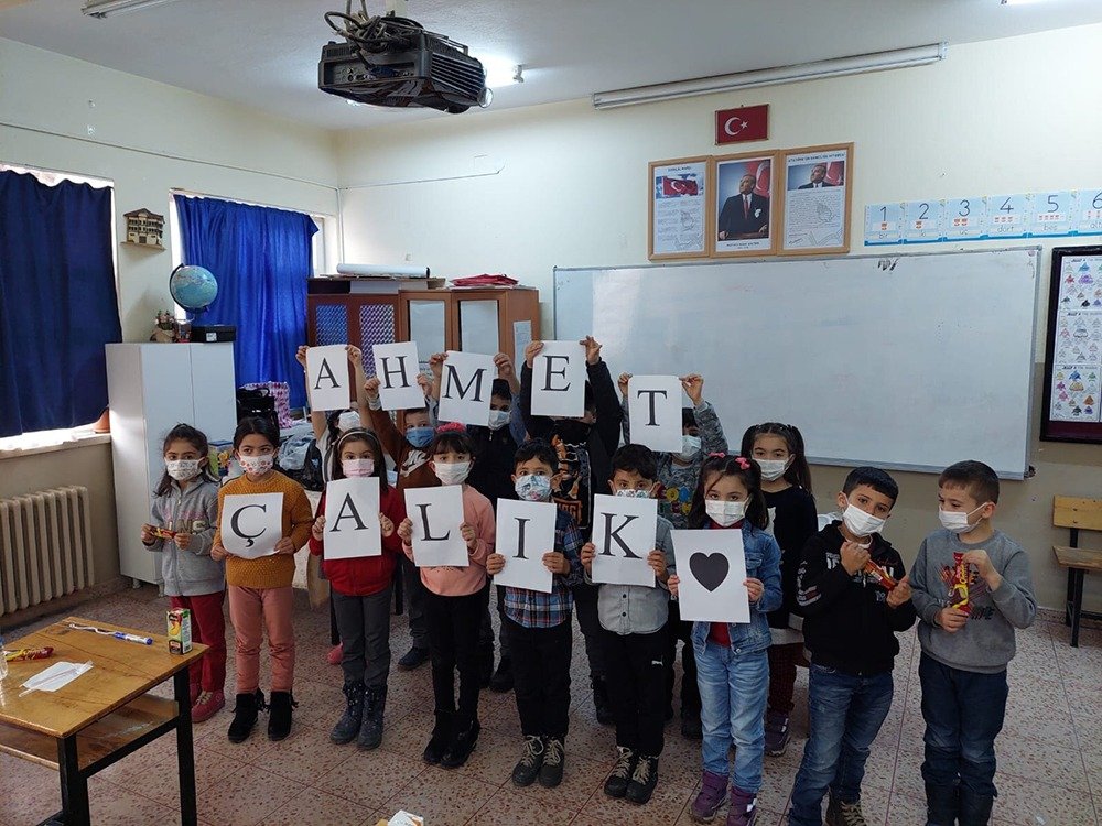Gençlerbirliği, geçtiğimiz günlerde hayatını kaybeden eski kaptanı Ahmet Çalık’ın anısına