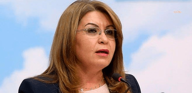 CHP’li Biçer Karaca’dan “Medeni Kanun” Mesajı: “Kadınlar Hiçbir Hakkından Vazgeçmeyecek” CHP Genel Başkan Yardımcısı Gülizar Biçer Karaca, Medeni Kanunu’nun kabulünün