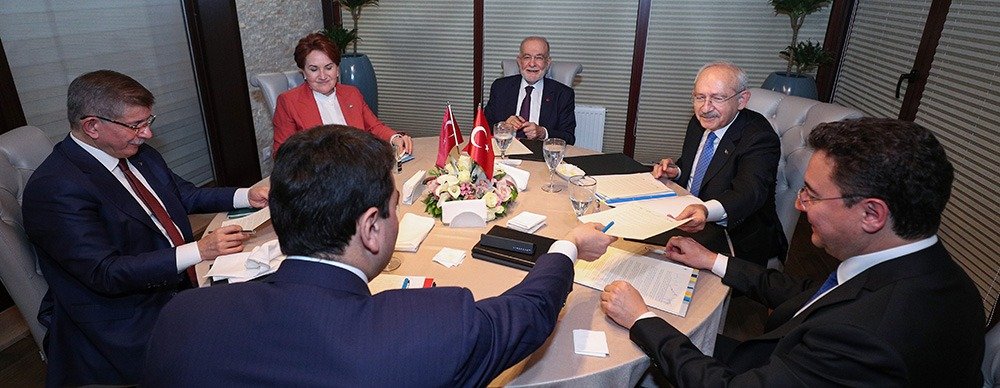 CHP Genel Başkanı Kemal Kılıçdaroğlu’nun çağrısıyla dün düzenlenen “Liderler Zirvesi”nin