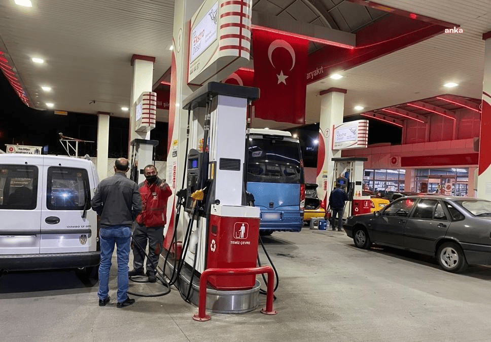 Enerji Petrol Gaz İkmal İstasyonları İşveren Sendikası (EPGİS), bu gece