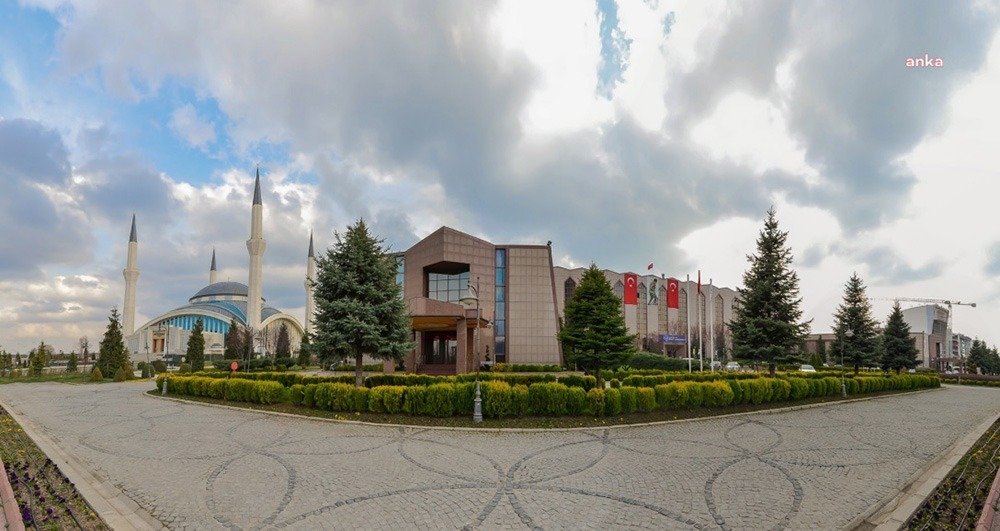 Diyanet İşleri Başkanlığı’na bağlı olarak Diyanet Akademisi kurulması amacıyla AKP