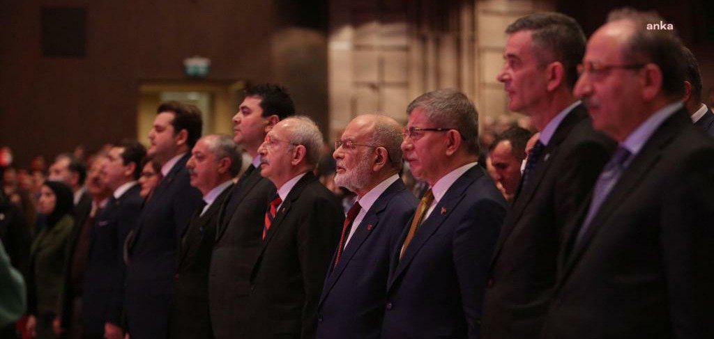 Saadet Partisi Genel Başkanı Temel Karamollaoğlu, Türkiye’nin sorunlarından bir tanesinin