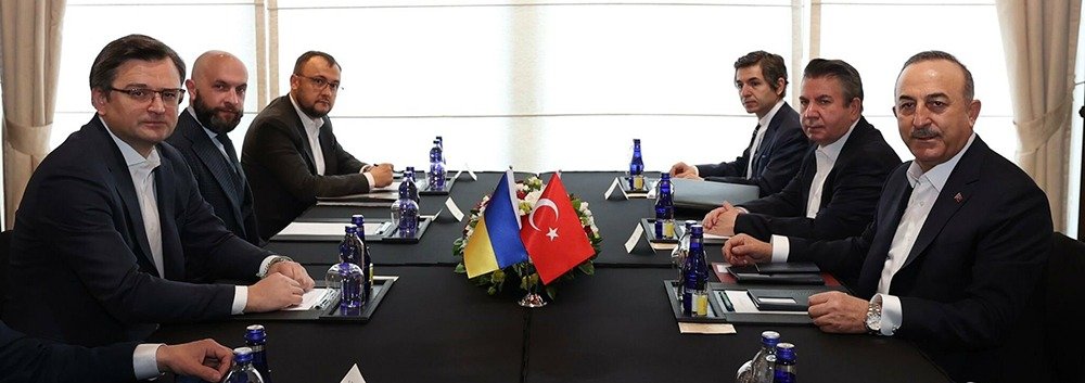 Dışişleri Bakanı Mevlüt Çavuşoğlu, Antalya Diplomasi Forumu kapsamında yapılacak Ukrayna-Rusya-Türkiye