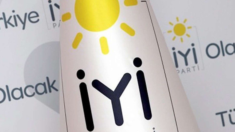 İYİ Parti Genel Başkanı Meral Akşener’in İstanbul Sözleşmesi’nin Cumhurbaşkanlığı kararıyla