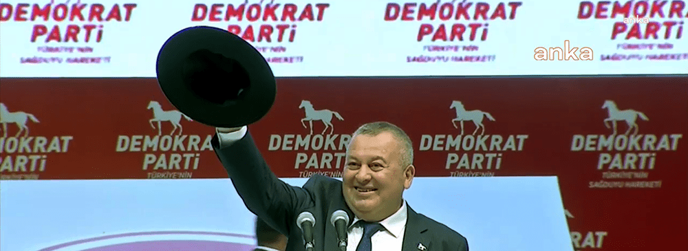 Demokrat Parti’nin (DP) 14. Büyük Olağan Kongresi’nde konuşan Cemal Enginyurt,
