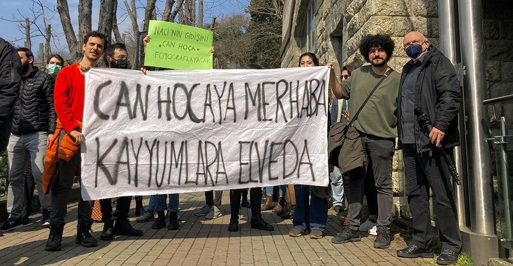 Boğaziçi Üniversitesi Rektörü Prof. Dr. Mehmet Naci İnci tarafından görevine son verilen