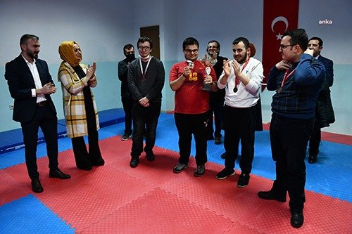 “Engelsiz Başkent” hedefiyle çalışmalarını sürdüren Ankara Büyükşehir Belediyesi, Ankara’da yaşayan otizmli bireylerin hayatını