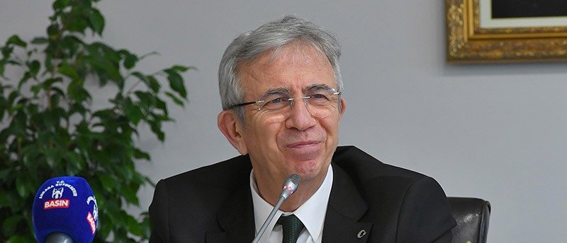 Teknolojik yenilikleri yakından takip ederek kent yönetiminde katılımcılık ilkesiyle hareket