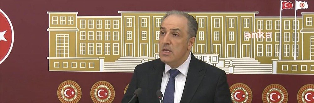 MUSTAFA YENEROĞLU’NDAN ERDOĞAN’A “GİDERLERSE GİTSİNLER” TEPKİSİ Demokrasi ve Atılım (DEVA) Genel Başkan Yardımcısı Mustafa Yeneroğlu, Cumhurbaşkanı