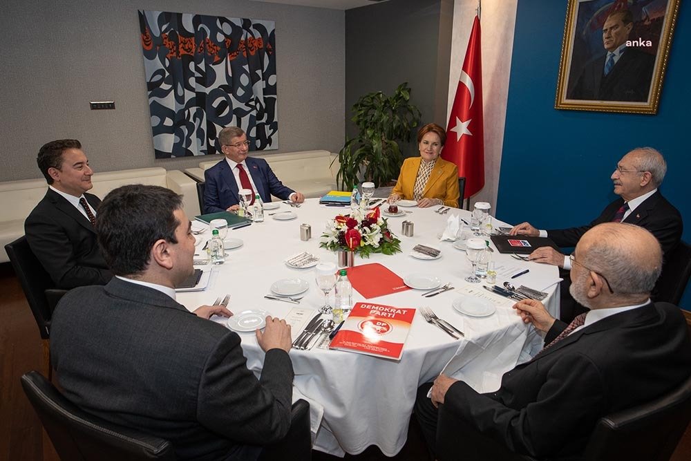 Altı siyasi parti genel başkanlarının ikinci kez bir araya geldiği