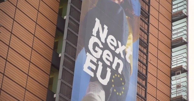 Brüksel’de Türkiye – AB Karma Parlamento Komisyonu toplantısına katılan milletvekilleri,