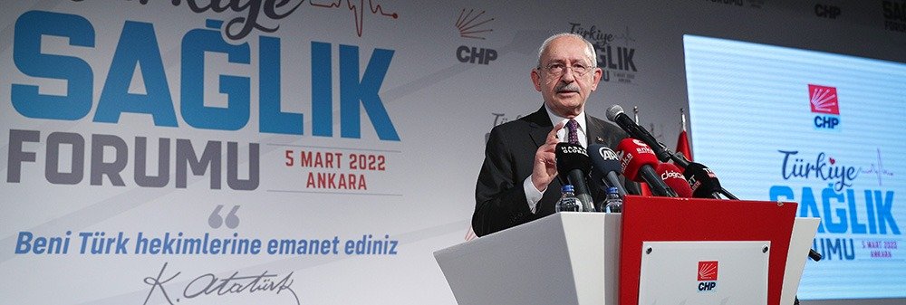 KILIÇDAROĞLU: “MİLYONLARCA KİŞİNİN SAĞLIK SİGORTASI YOK” CHP Genel Başkanı Kemal Kılıçdaroğlu, CHP Sağlık Forumu’nda; “Hala bugün