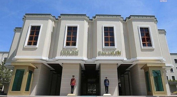 Terör örgütleri DEAŞ ve El Kaide’ye finansman sağladıkları gerekçesiyle toplam