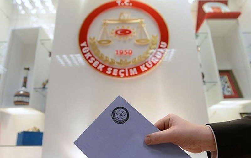 YSK, İLLERİN MİLLETVEKİLİ SAYISINI VE SEÇİM BÖLGELERİNİ AÇIKLADI Yüksek Seçim Kurulu’nun (YSK) yapılacak seçimlerde illerin çıkaracağı milletvekili sayıları ile 18'in