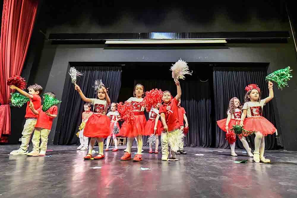 “23 Nisan Ulusal Egemenlik ve Çocuk Bayramı” kutlamaları Ankara Büyükşehir Belediyesi ev