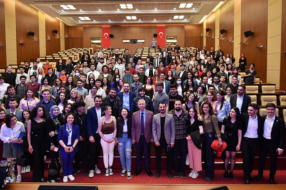 Ankara Büyükşehir Belediye Başkanı Mansur Yavaş, Ankara Kent Konseyi Gençlik