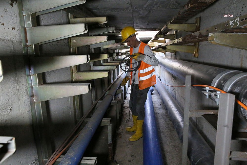 Ankara Büyükşehir Belediye Başkanı Mansur Yavaş, 50 yıllık altyapının yenilenmesi