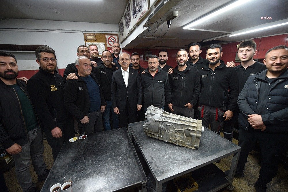 CHP Genel Başkanı Kemal Kılıçdaroğlu, Ankara’da oto sanayi işçileri ile