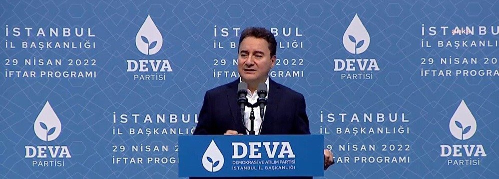 Babacan: Cumhurbaşkanı Seçimlerinde Altılı Masanın Adayı Büyük Bir Zafer Kazanacak Demokrasi ve Atılım (DEVA) Partisi İstanbul İl Başkanlığı’nın düzenlediği iftara