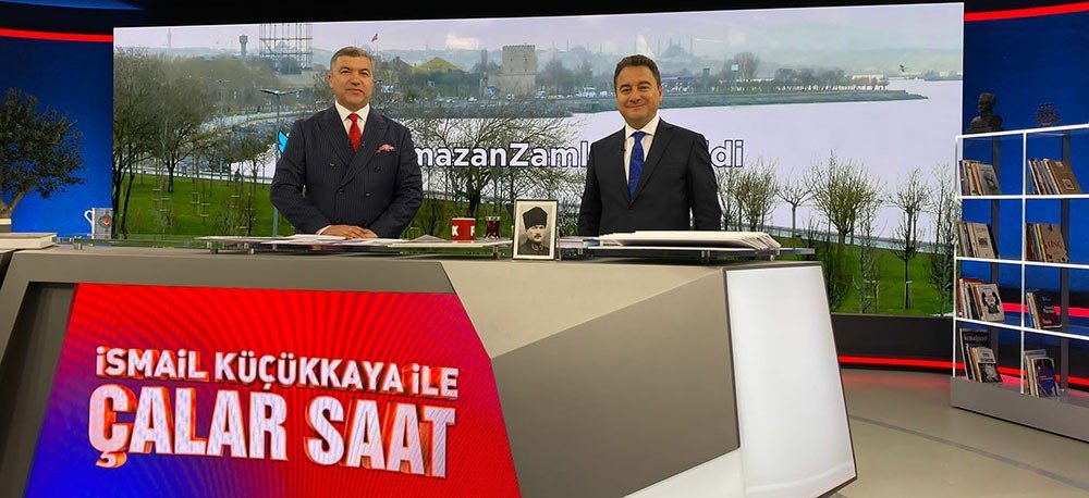 Demokrasi ve Atılım (DEVA) Partisi Genel Başkanı Ali Babacan, Güçlendirilmiş