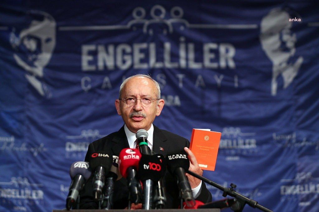 CHP Genel Başkanı Kemal Kılıçdaroğlu, CHP Engelliler Çalıştayı'nda, “Anayasa’mızda hüküm