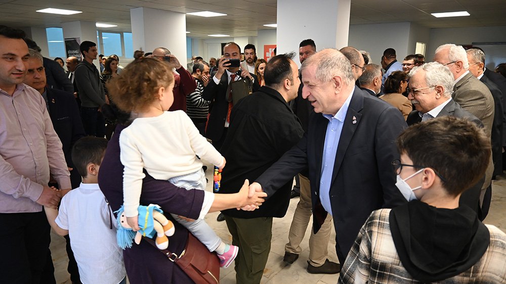 Zafer Partisi Genel Başkan’ı Prof. Dr. Ümit Özdağ Partinin Genel