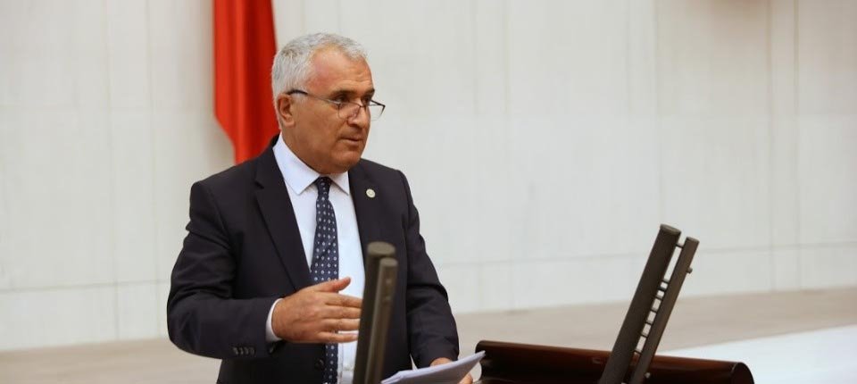 Cumhuriyet Halk Partisi Ankara Milletvekili Nihat Yeşil, yükselen kira artışlarına
