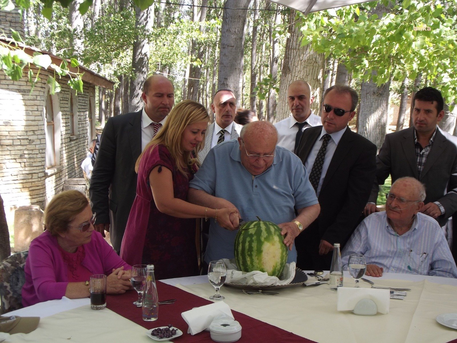 Aylin Cesur, Ölüm Yıl Dönümünde Demirel’i Andı İYİ Parti Isparta Milletvekili Aylin Cesur, 9. Cumhurbaşkanı Süleyman Demirel’i