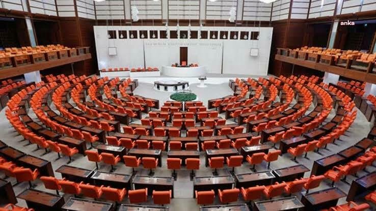 Kira Artış Oranını Yüzde 25’le Sınırlayan Düzenleme TBMM’de Kabul Edildi Aynı ilde bulunan barolara ödenek dağıtımında puanlama sistemi uygulanmasını öngören