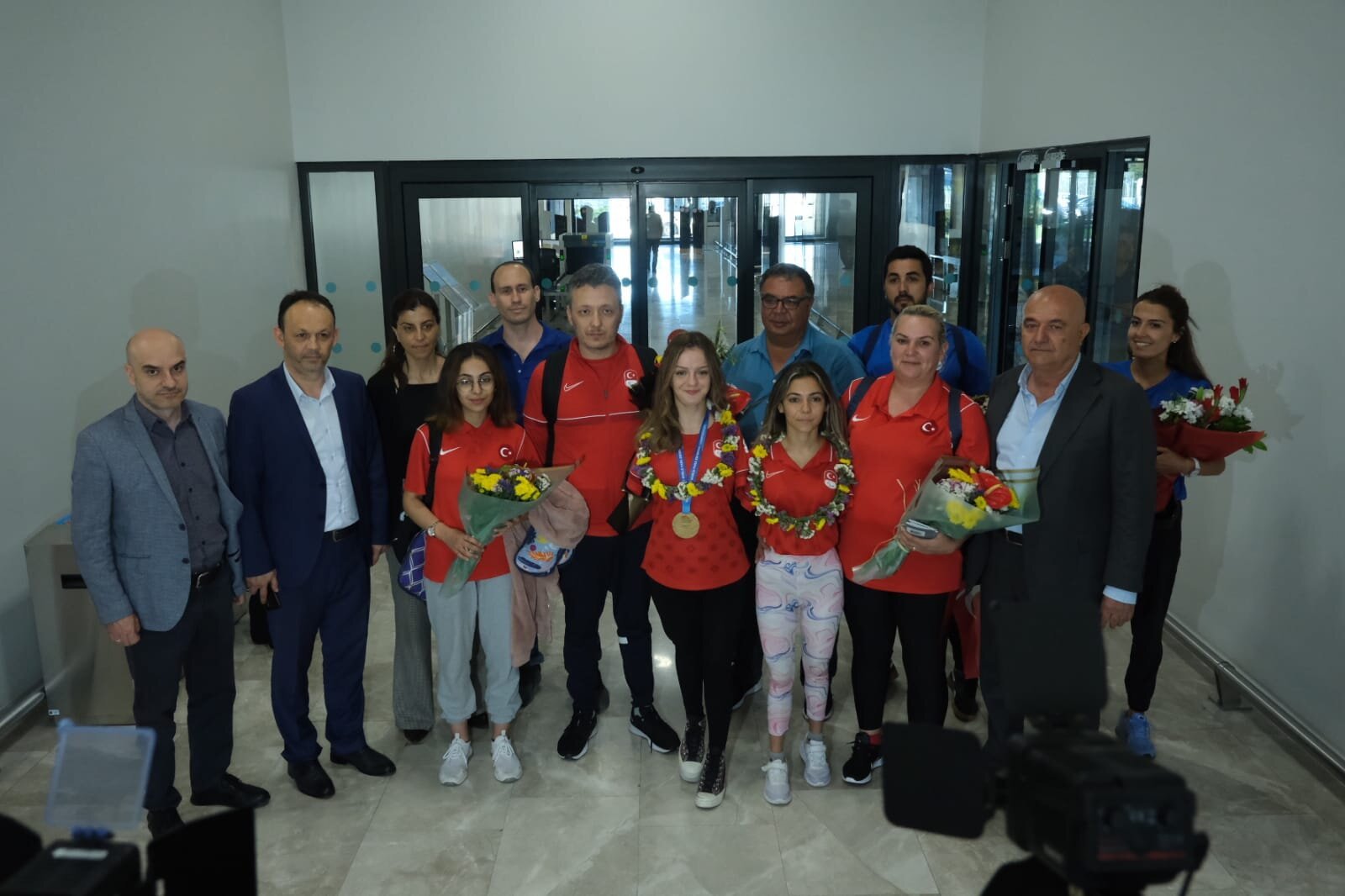 Paralimpik Dünya Şampiyonası’nda Dünya Şampiyonluğuna ulaşan Eskişehir Büyükşehir Gençlik ve