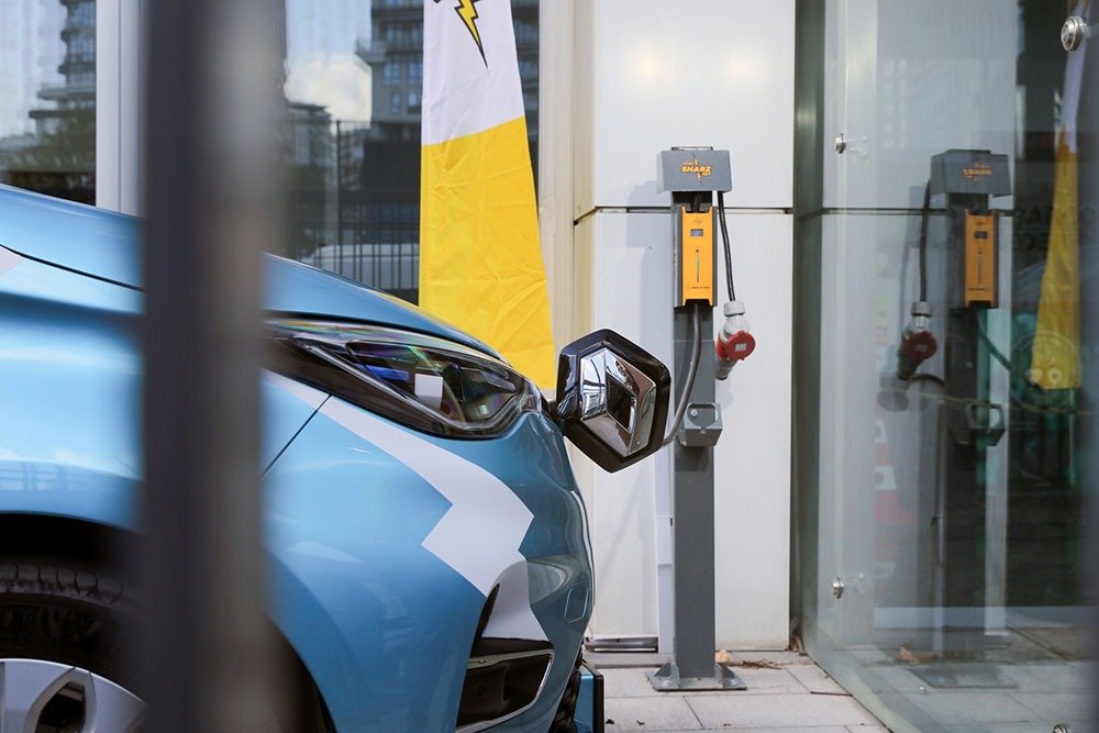 10 bin Sürücüden Sadece 3’ü Elektrikli Otomobili Tecrübe Edebildi Ülkemizde 300 şarj noktasıyla geniş yayılıma sahip olan şarj operatörü