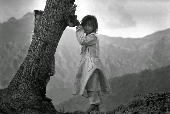 Son günlerde konuştuğum hemen herkes ya çok öfkeli ya çok