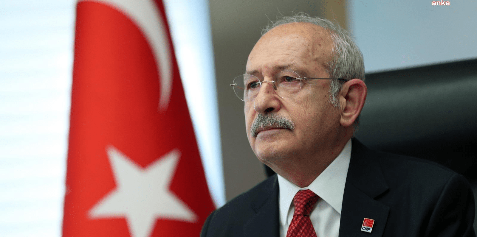 Kılıçdaroğlu, Erdoğan’ın Sorularına Yanıt Verdi: “Danışmanlarını ve Doktorlarını Çağır, Saat 23:00’te Ben de Sorularımı Soracağım” CHP Genel Başkanı Kemal Kılıçdaroğlu, Cumhurbaşkanı ve AKP Genel Başkanı