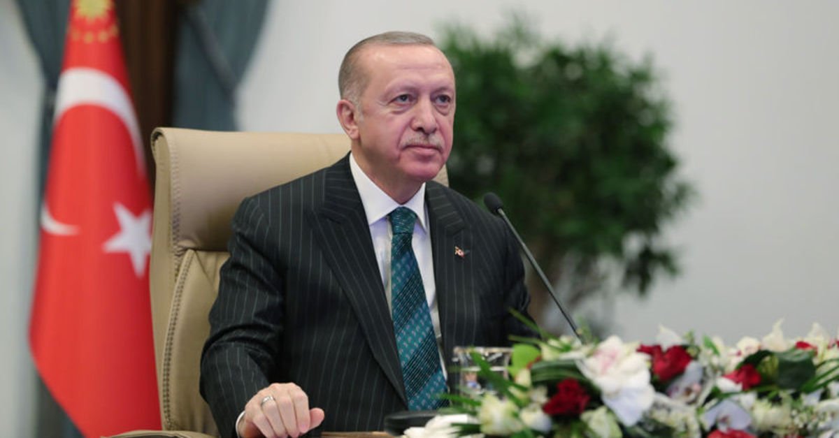 Cumhurbaşkanı Erdoğan, Ermenistan Başbakanı Nikol Paşinyan İle Görüştü Cumhurbaşkanı Recep Tayyip Erdoğan, bugün Ermenistan Başbakanı Nikol Paşinyan ile