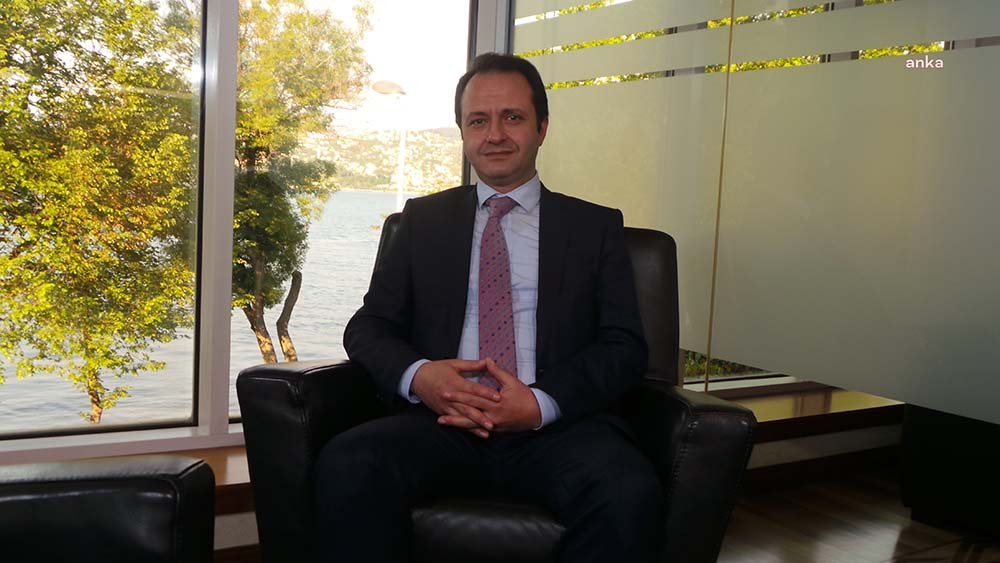 TÜRKÇİMENTO’nun verilerine göre üyelerinin toplam çimento üretimi, iç satışlarda ocak-nisan döneminde