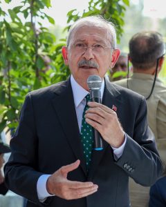 CHP Genel Baskani Kilicdaroglu: Birileri Siyasete Girip Han, Hamam Sahibi Oluyorsa; Birakin Turkiye’yi, Amerika’da Mulkler Ediniyorsa Bu Sizin Paranizdir, Alin Terinizdir