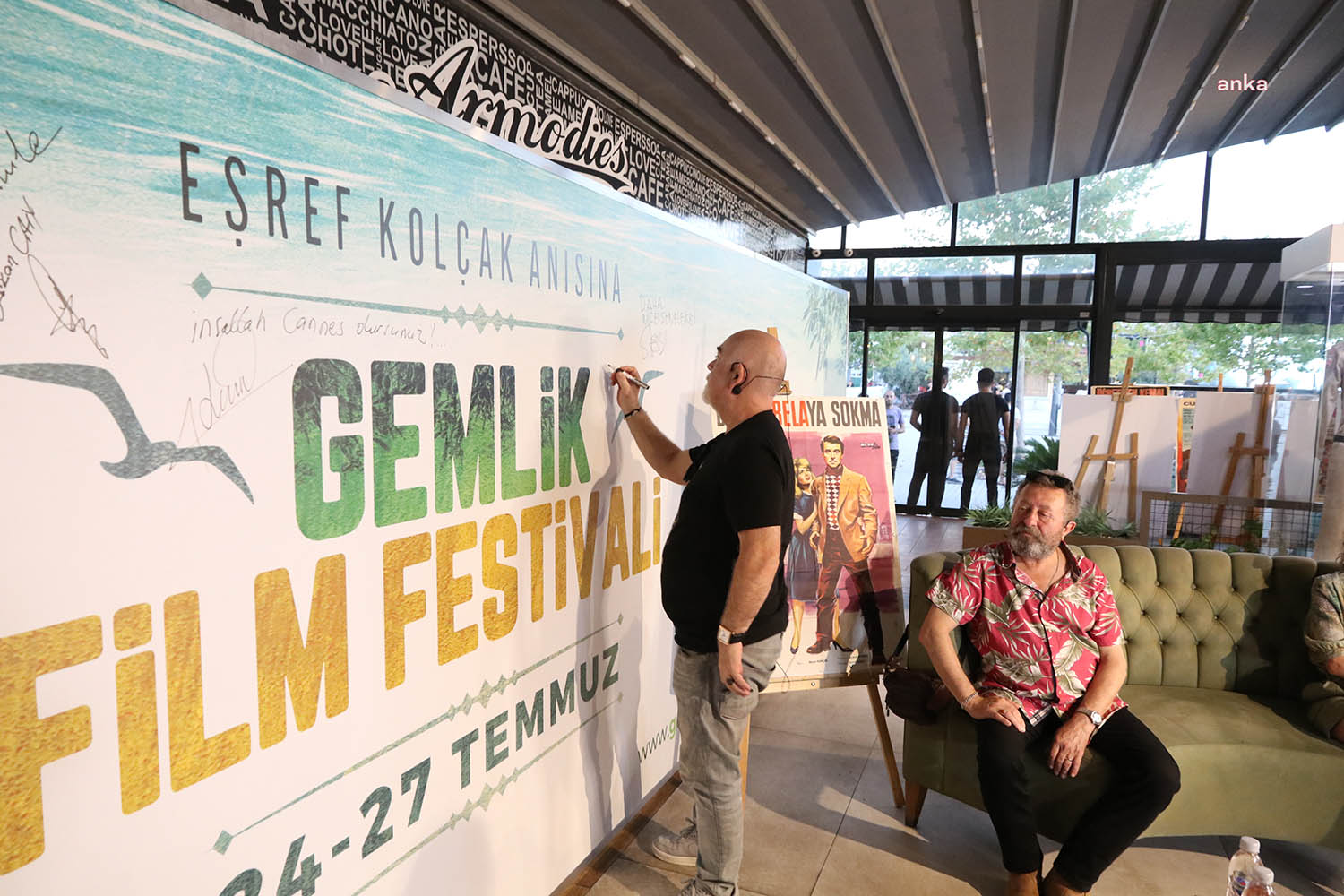 Yeşilçam'ın usta oyuncularından Eşref Kolçak anısına düzenlenen Gemlik Film Festivali’nin