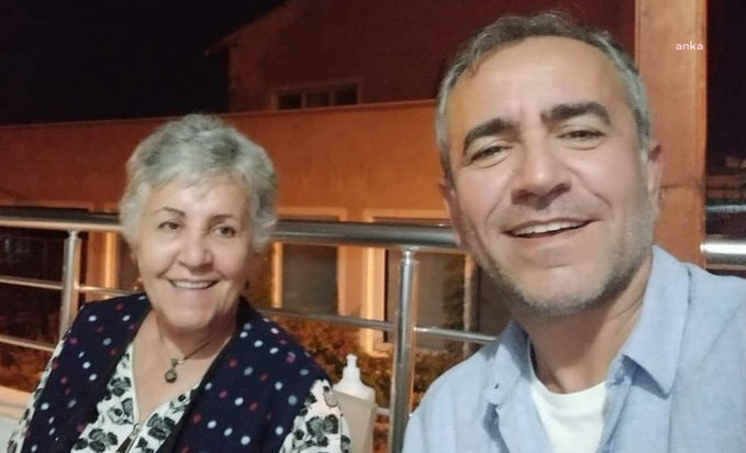 Murat İde’nin Annesi Zeynep İde Hayatını Kaybetti İYİ Parti Genel Başkanı Meral Akşener’in basın danışmanı, gazeteci Murat