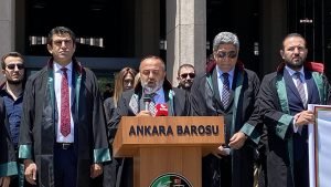 Ankara Barosu, Istanbul’daki Avukat Cinayetini Adliye Onunde Protesto Etti