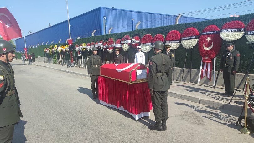 Pençe-Kilit Operasyon bölgesinde şehit düşen Astsubay Çavuş Batuhan Şimşek (24),