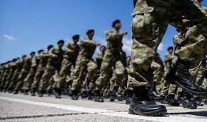 Dövizle Askerlik Kapsamından Çıkartılanlara Askerlik Yolu Yeniden Açıldı Dövizle askerlik kapsamından çıkartılanlar, yurt dışı temsilciliklere veya askerlik şubelerine