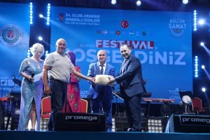 Etimesgut'ta on binler festivalde bulustu