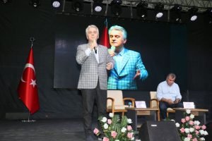 Bulent Kusoglu: “Turkiye Cumhuriyeti Yikilmamistir. Tekrar Devralacagiz 100. Yilinda. Tekrar Ayaga Kalkacagiz. Buna Inanin”