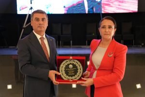 Golbasi Kaymakami Tulay Baydar Bilgihan Onuruna Veda Yemegi