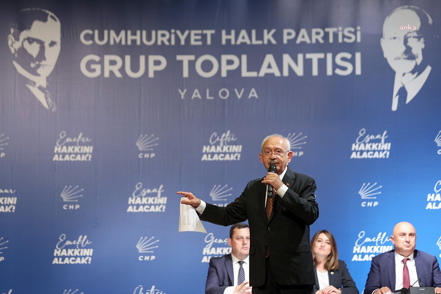CHP Genel Başkanı Kemal Kılıçdaroğlu, Yalova’daki Grup Toplantısı’nda; “Kızıyor ya