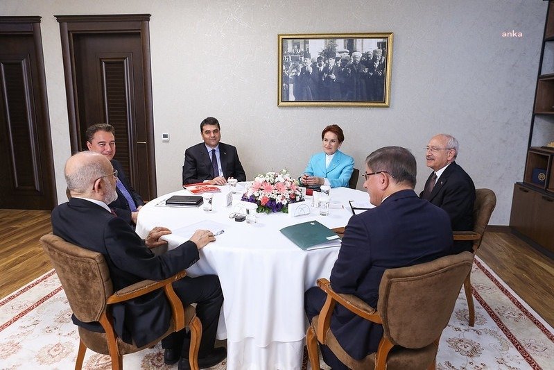 Saadet Partisi Genel Başkanı Temel Karamollaoğlu’nun ev sahipliğinde altıncı kez