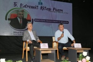 Bulent Kusoglu: “Turkiye Cumhuriyeti Yikilmamistir. Tekrar Devralacagiz 100. Yilinda. Tekrar Ayaga Kalkacagiz. Buna Inanin”